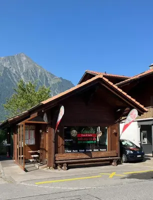 Ein allgemeiner Bergblick oder ein Berglick von der Ferienwohnung aus