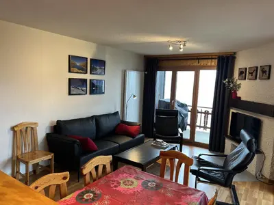 Ein Sitzbereich in der Unterkunft Melezes K 010 - SKI & NATURE apartment 6 pers