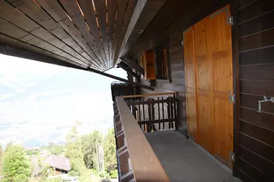Ein Balkon oder eine Terrasse in der Unterkunft Melezes S 040 - SKI LIFT apartment 6 pers