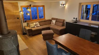 Ein Sitzbereich in der Unterkunft Belalp - schöne Ferienwohnung SOLELUNA