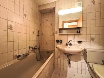 Ein Badezimmer in der Unterkunft Studio La Rocca by Interhome