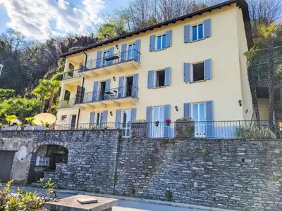 Das Gebäude in dem sich die Ferienwohnung befindet