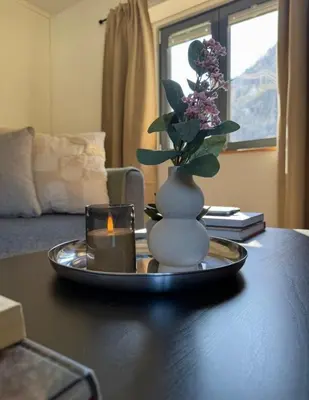 Ein Sitzbereich in der Unterkunft Casita3922, Tor zu Zermatt, Saas-Fee und Visp, Work and Chill Apartement - Nähe Lonza, Free Parking