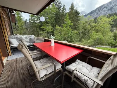 Ein allgemeiner Bergblick oder ein Berglick von der Ferienwohnung aus