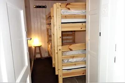Ein Etagenbett oder Etagenbetten in einem Zimmer der Unterkunft Magrappe M 544 - SKI LIFT studio 4 pers