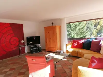 TV/Unterhaltungsangebot in der Unterkunft Great apartment with visual contact to Alpin Express
