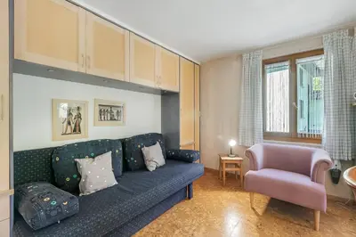 Ein Sitzbereich in der Unterkunft Casa Andy 2 Val Lavizzara - Happy Rentals
