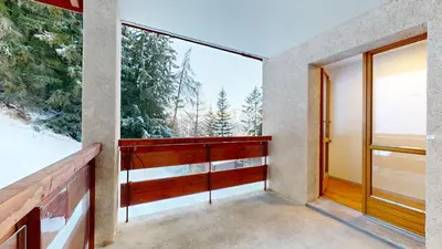 Chalet de lOurs AUTHENTIC Etage Penthes 14 pers im Winter