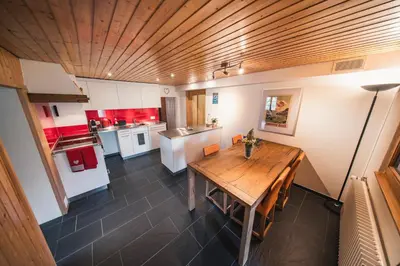Küche/Küchenzeile in der Unterkunft EIGERMAGIC Chalet Wartstein