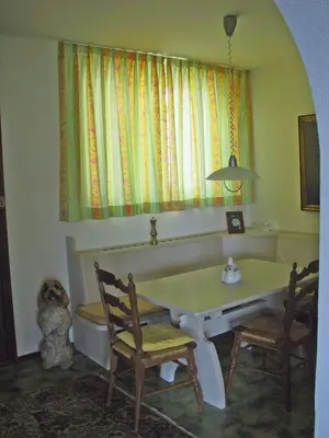 Ein Sitzbereich in der Unterkunft Casa Martina, 4,5-Zimmerhaus by HolAp SA