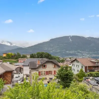 Attique rénové avec jacuzzi 6 pers à Savièse