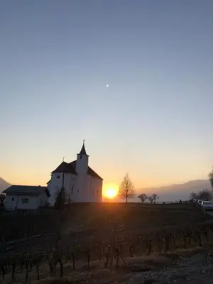 Blick auf den Sonnenuntergang/Sonnenaufgang von der Ferienwohnung aus oder aus der Nähe