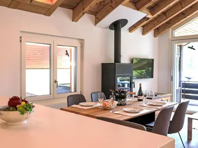 TV/Unterhaltungsangebot in der Unterkunft Apartment Zen Stecken A-2 by Interhome