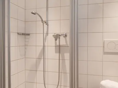 Ein Badezimmer in der Unterkunft Studio Echo du Mihi studio by Interhome