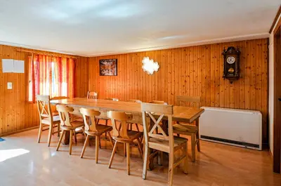 Ein Sitzbereich in der Unterkunft Chalet Les Bardeaux