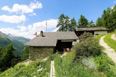 Naturlandschaft in der Nähe des Chalets