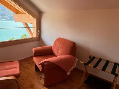 Ein Sitzbereich in der Unterkunft Wonderful Apartment with Lake View