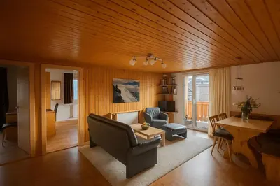 Ein Sitzbereich in der Unterkunft Chalet Alpenheim 2 OG