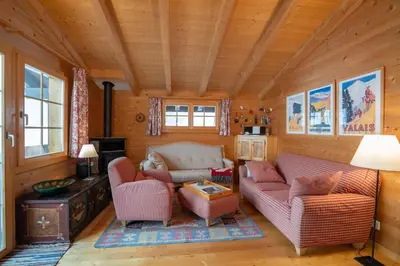 Ein Sitzbereich in der Unterkunft Chalet Dax