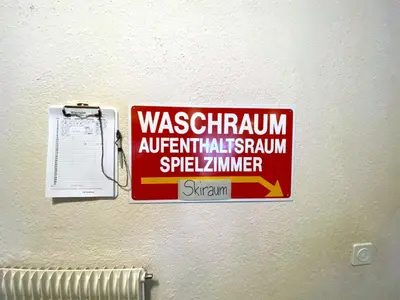 Ein Zertifikat, Auszeichnung, Logo oder anderes Dokument, das in der Unterkunft Salute 109 ausgestellt ist