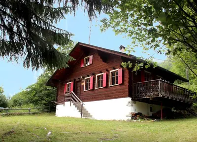 Das Gebäude in dem sich das Chalet befindet