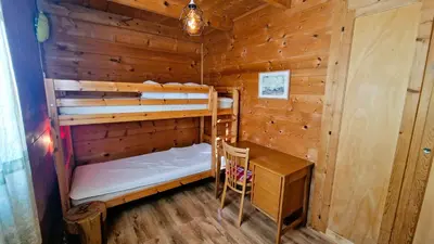 Ein Bett oder Betten in einem Zimmer der Unterkunft Chalet Dar El Jebel