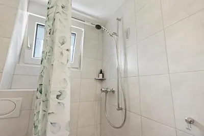 Ein Badezimmer in der Unterkunft Zermatt 4 pers, 3 lits - vue & calme