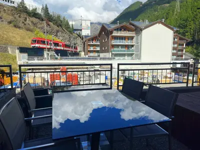 Ein allgemeiner Bergblick oder ein Berglick von der Ferienwohnung aus