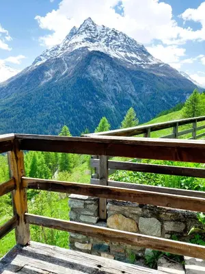 Naturlandschaft in der Nähe des Chalets