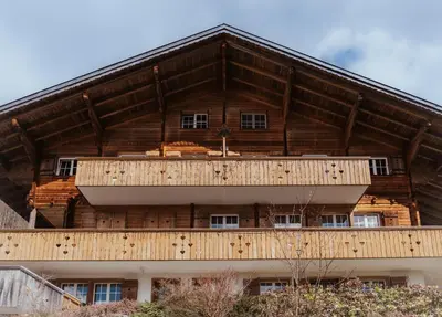 Das Gebäude in dem sich die Ferienwohnung befindet