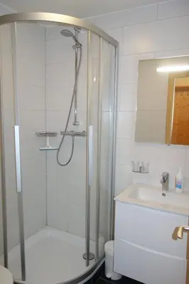 Ein Badezimmer in der Unterkunft Gentianes G 001 - COSY apartment 6 pers