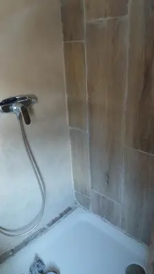 Ein Badezimmer in der Unterkunft U casrddu