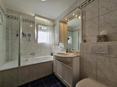 Ein Badezimmer in der Unterkunft Chateau EG