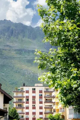 Ein allgemeiner Bergblick oder ein Berglick von der Ferienwohnung aus