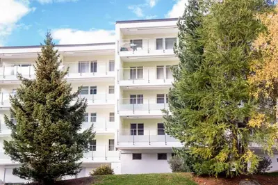 Das Gebäude in dem sich die Ferienwohnung befindet