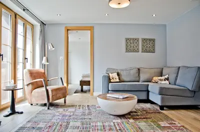 Ein Sitzbereich in der Unterkunft Apartment Fortuna 3.5 - Griwarent AG