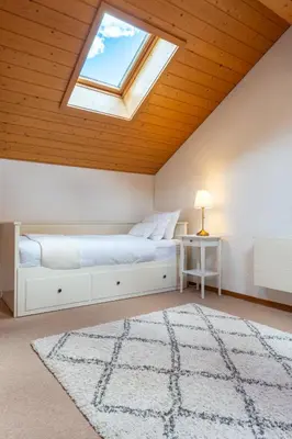 Ein Bett oder Betten in einem Zimmer der Unterkunft Chalet 3 - Quiet and unique near Interlaken