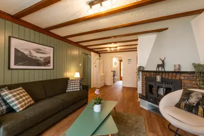 Ein Sitzbereich in der Unterkunft Apartment Forest- finest selections by Inspiringplaces Zermatt