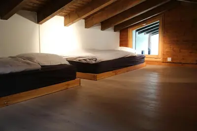 Ein Sitzbereich in der Unterkunft Appartement sous les combles Sony 29