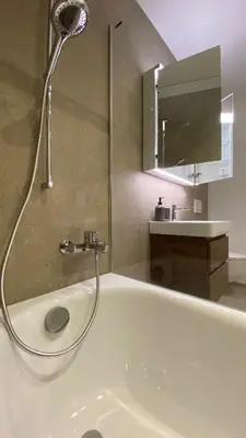 Ein Badezimmer in der Unterkunft FALKE Studio in Spiez