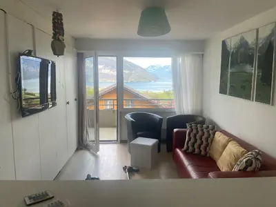 TV/Unterhaltungsangebot in der Unterkunft Dream vacation spiez with view