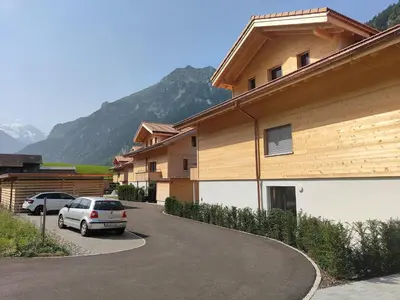Ein allgemeiner Bergblick oder ein Berglick von der Ferienwohnung aus