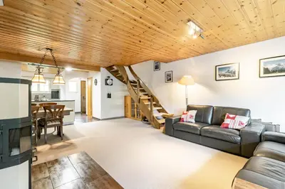 Ein Sitzbereich in der Unterkunft Apartment Rotstock - GRIWA RENT AG