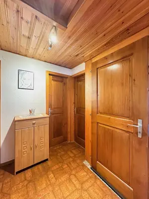 Grundriss der Unterkunft Bear Ridge Retreat - 8mns to slopes - Swiss Alps