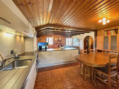 Grundriss der Unterkunft Bear Ridge Retreat - 8mns to slopes - Swiss Alps