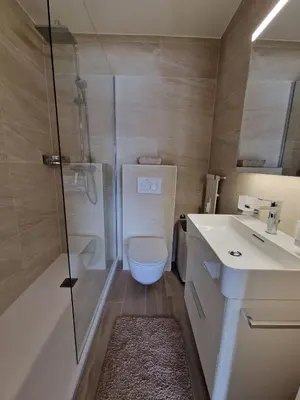 Ein Badezimmer in der Unterkunft Studio proche de tout avec magnifique vue
