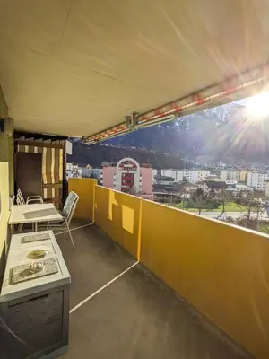 Ein allgemeiner Bergblick oder ein Berglick von der Ferienwohnung aus