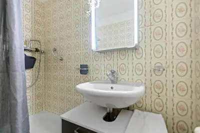 Ein Badezimmer in der Unterkunft Crans-Montana - Studio - 2 pers - 3 min téléski Cry d'Er