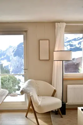 Ein allgemeiner Bergblick oder ein Berglick von der Ferienwohnung aus