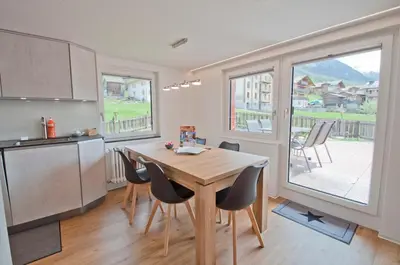 Küche/Küchenzeile in der Unterkunft Bishorn, Chalet Wiedersehn